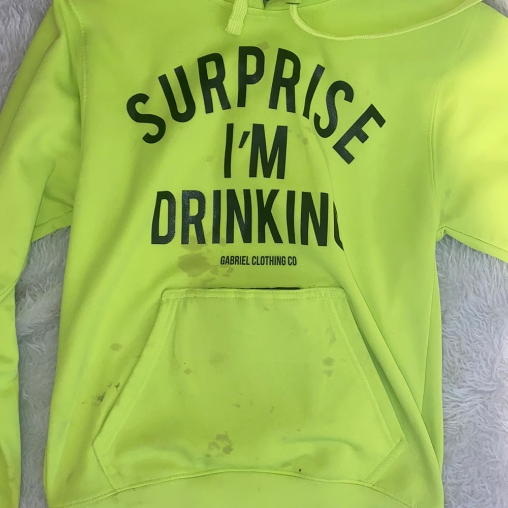 Hoodie with insulated cookie built in
